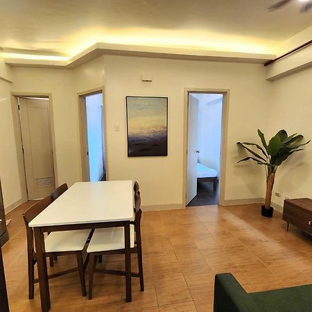 Pioneer Woodlands Mandaluyong Exterior foto