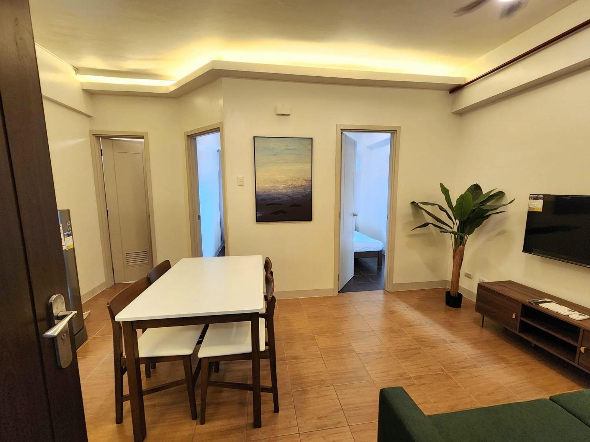 Pioneer Woodlands Mandaluyong Exterior foto